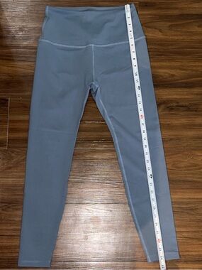 Beyond Yoga High-Waist Leggings in Steel Blue